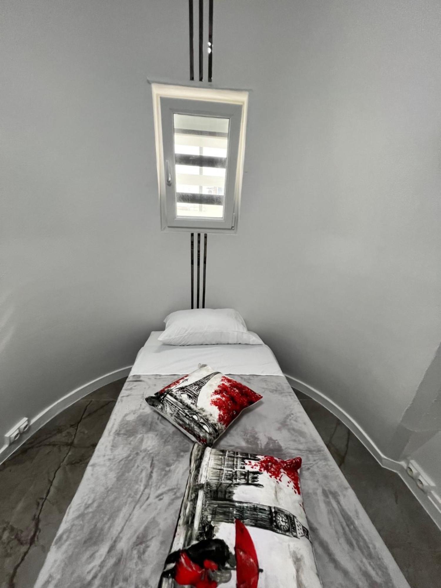 Paris Bastille Bercy Gare De Lyon Chambre Climatisee 9M2 Ideal 1 Pers ,Max 2 Pers Eksteriør bilde
